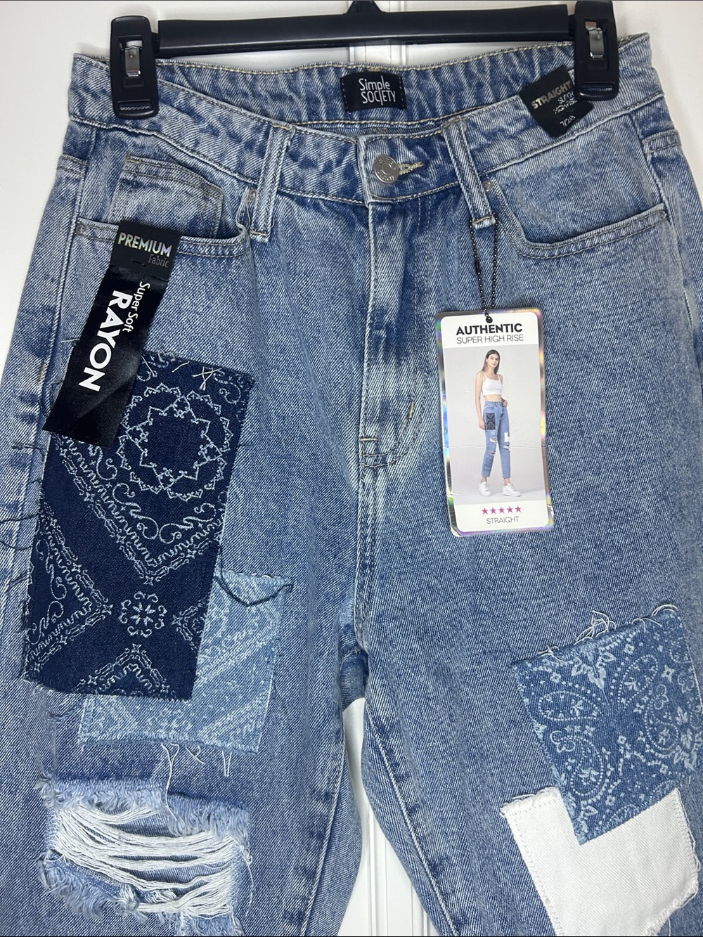 Simple Society Distressed Patchwork Jeans - NWT - Picture 6 of 9